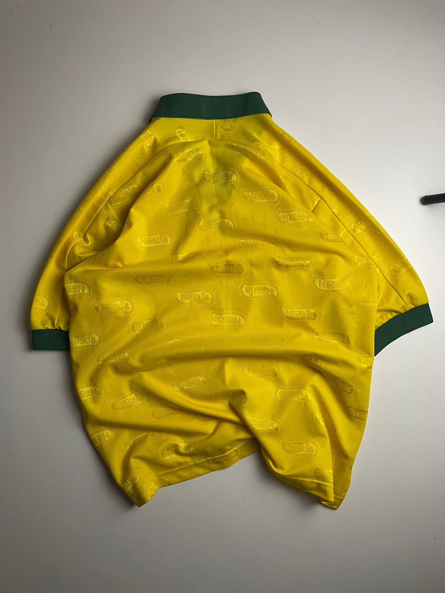 Dellerba x Nestle 90s