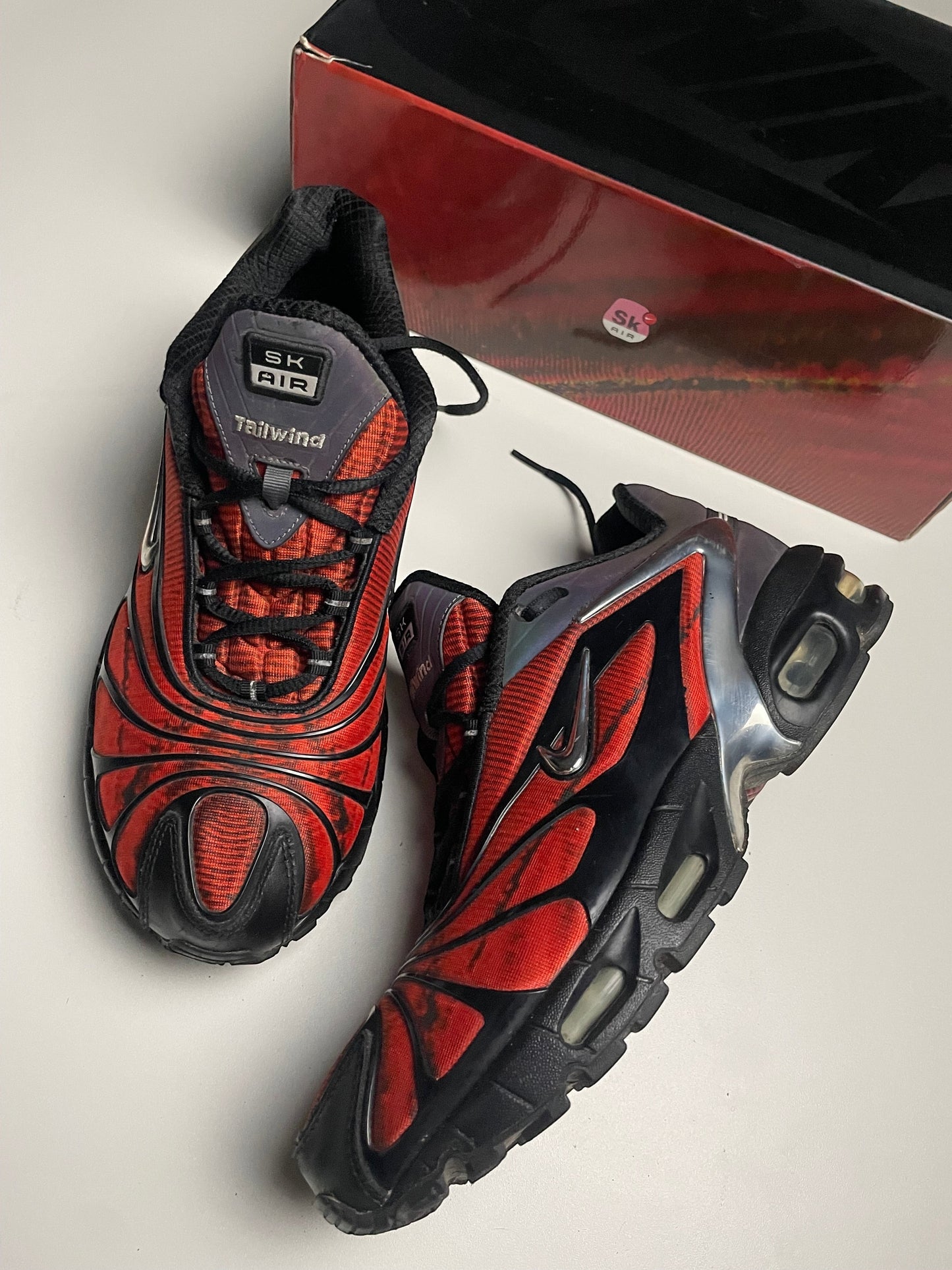 Nike x Skepta Air Max Tailwind V Blood Chrome - Original