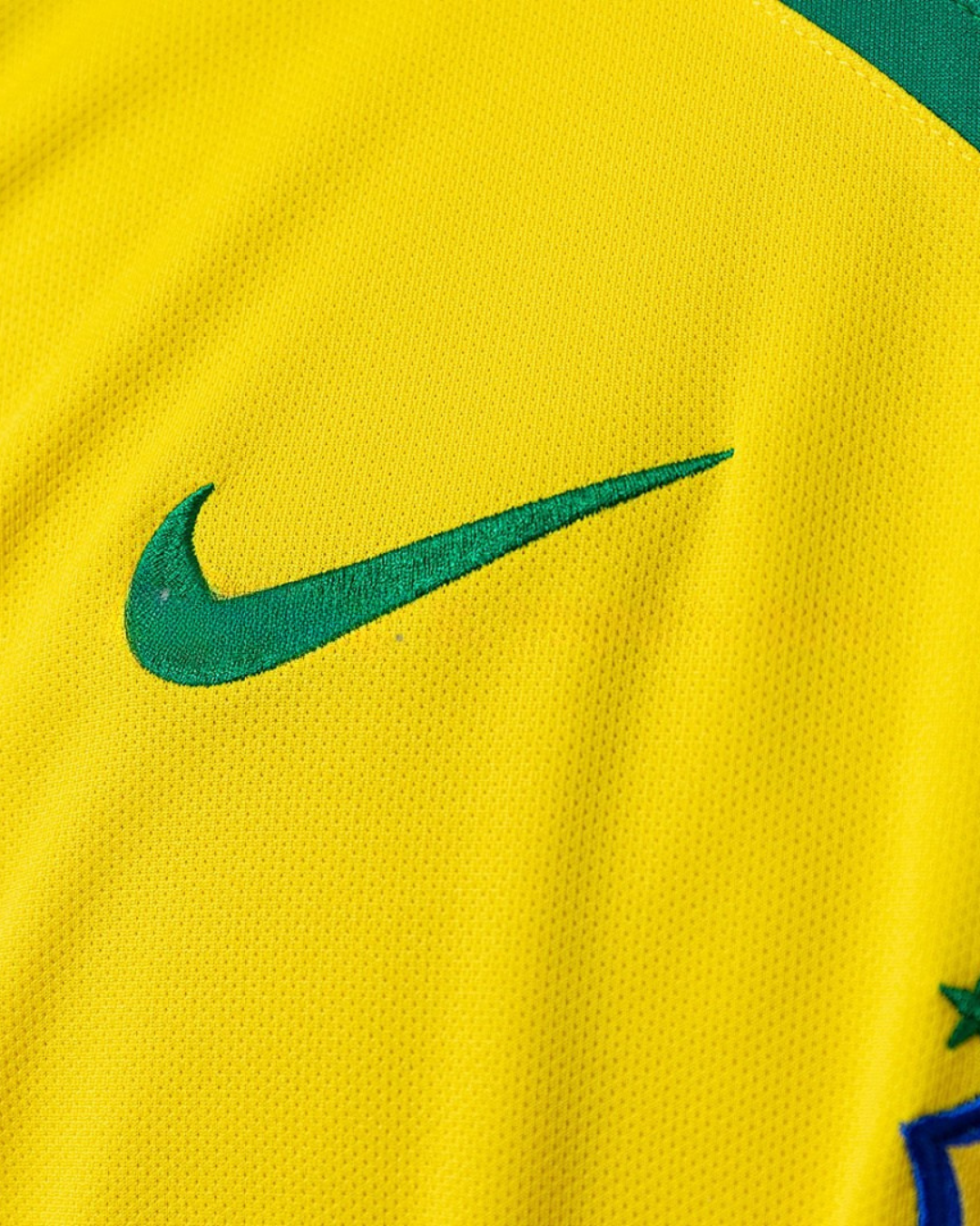 Camisa Seleção Brasileira 2004/05 – Nike (Home)