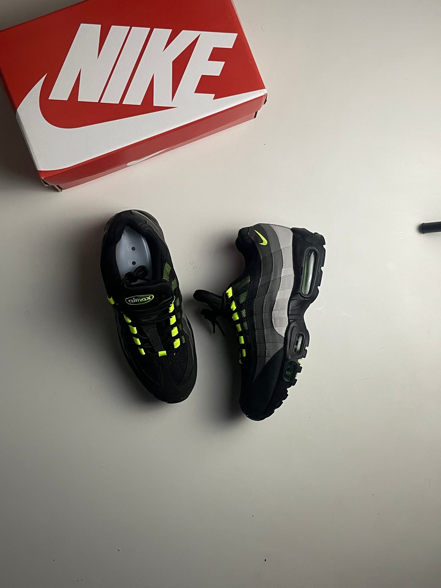 Nike Air Max 95 Black Neon