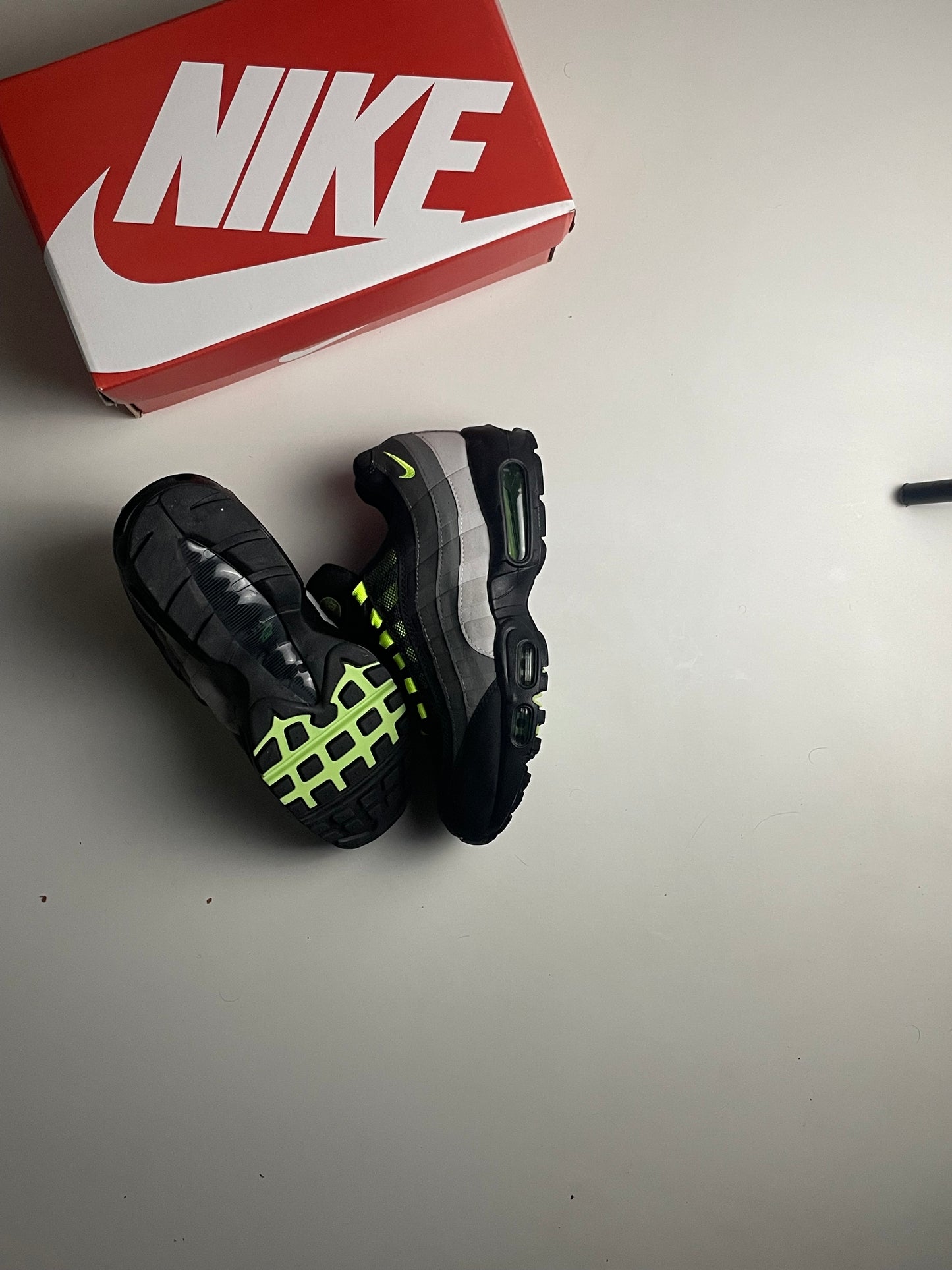 Nike Air Max 95 Black Neon