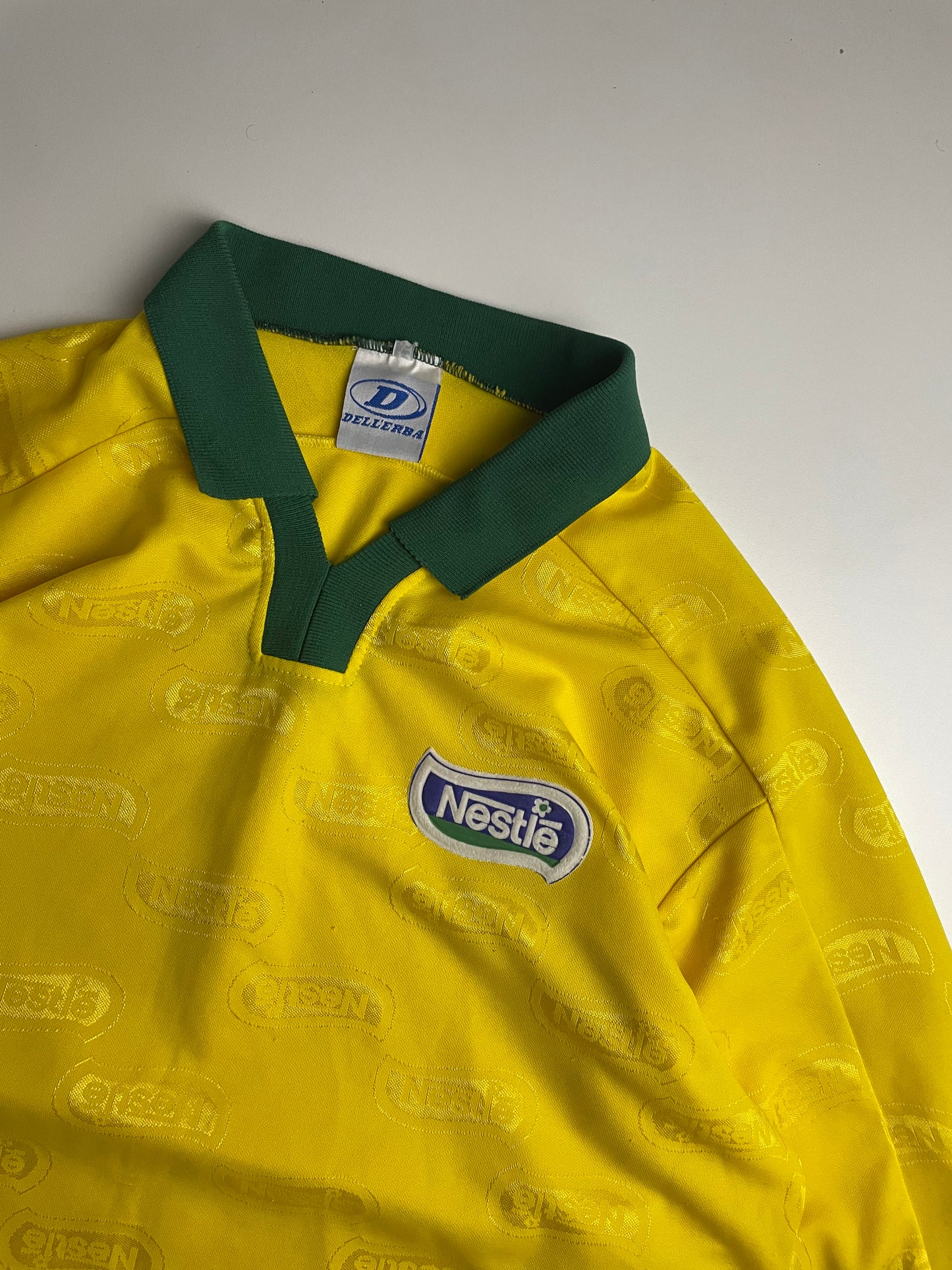 Dellerba x Nestle 90s