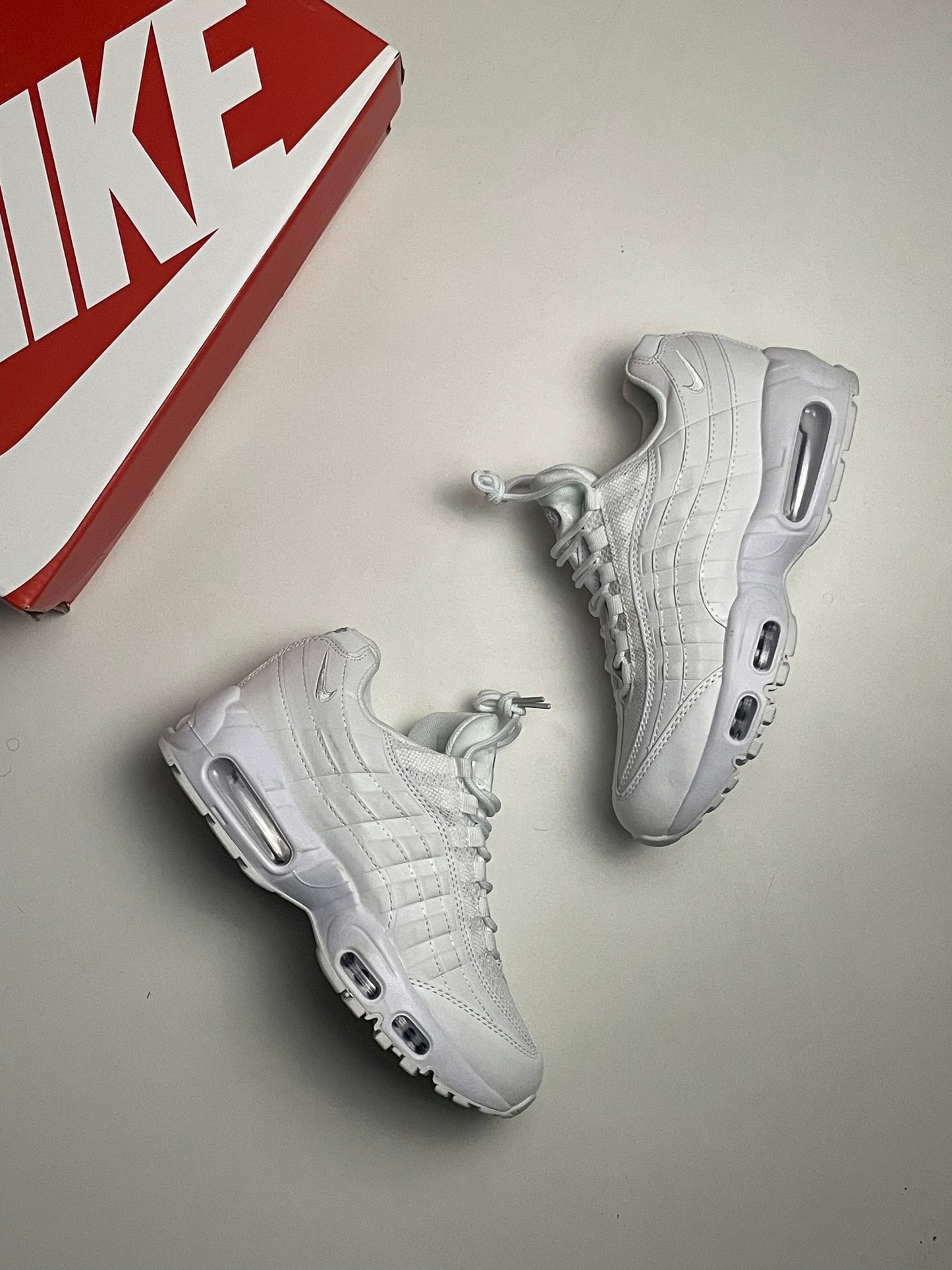Nike Air Max 95 -Triple White