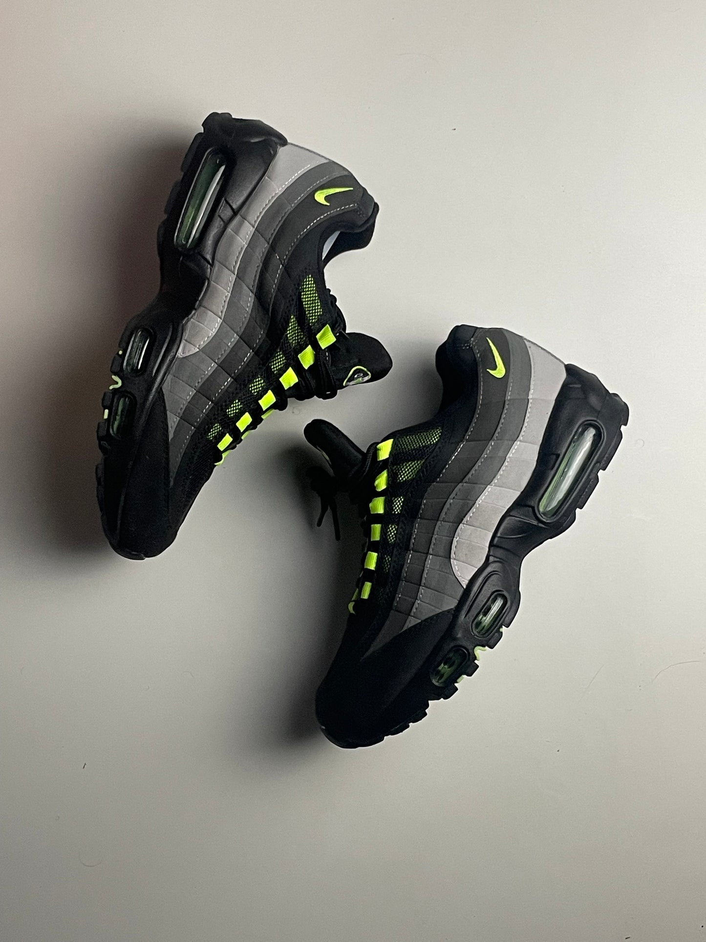 Nike Air Max 95 Black Neon