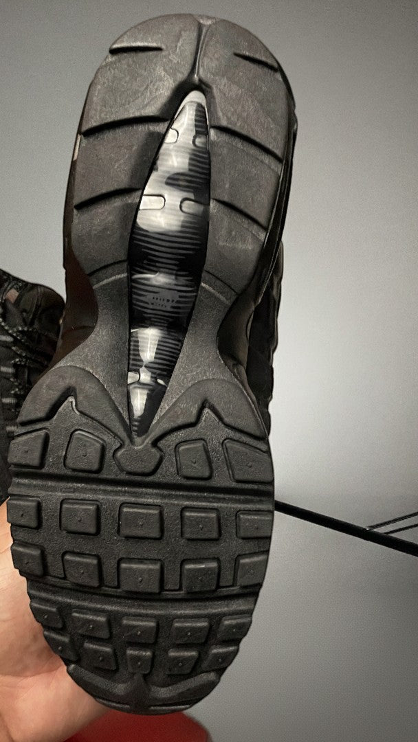 Nike Air Max 95 - Triple Black