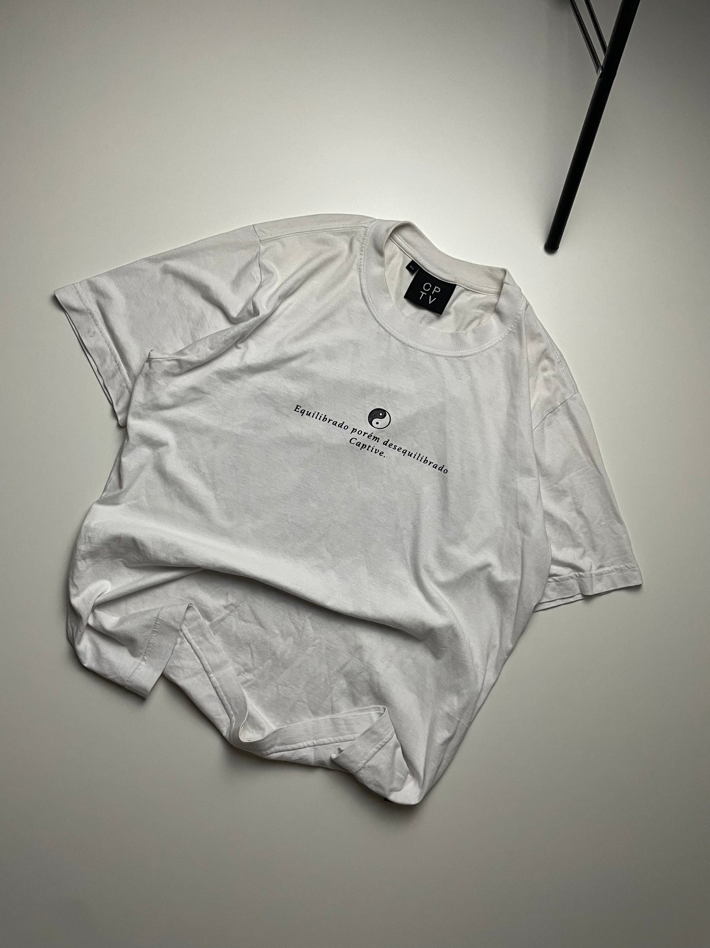 Camisa T-shirt Capitive Felipe Boladao