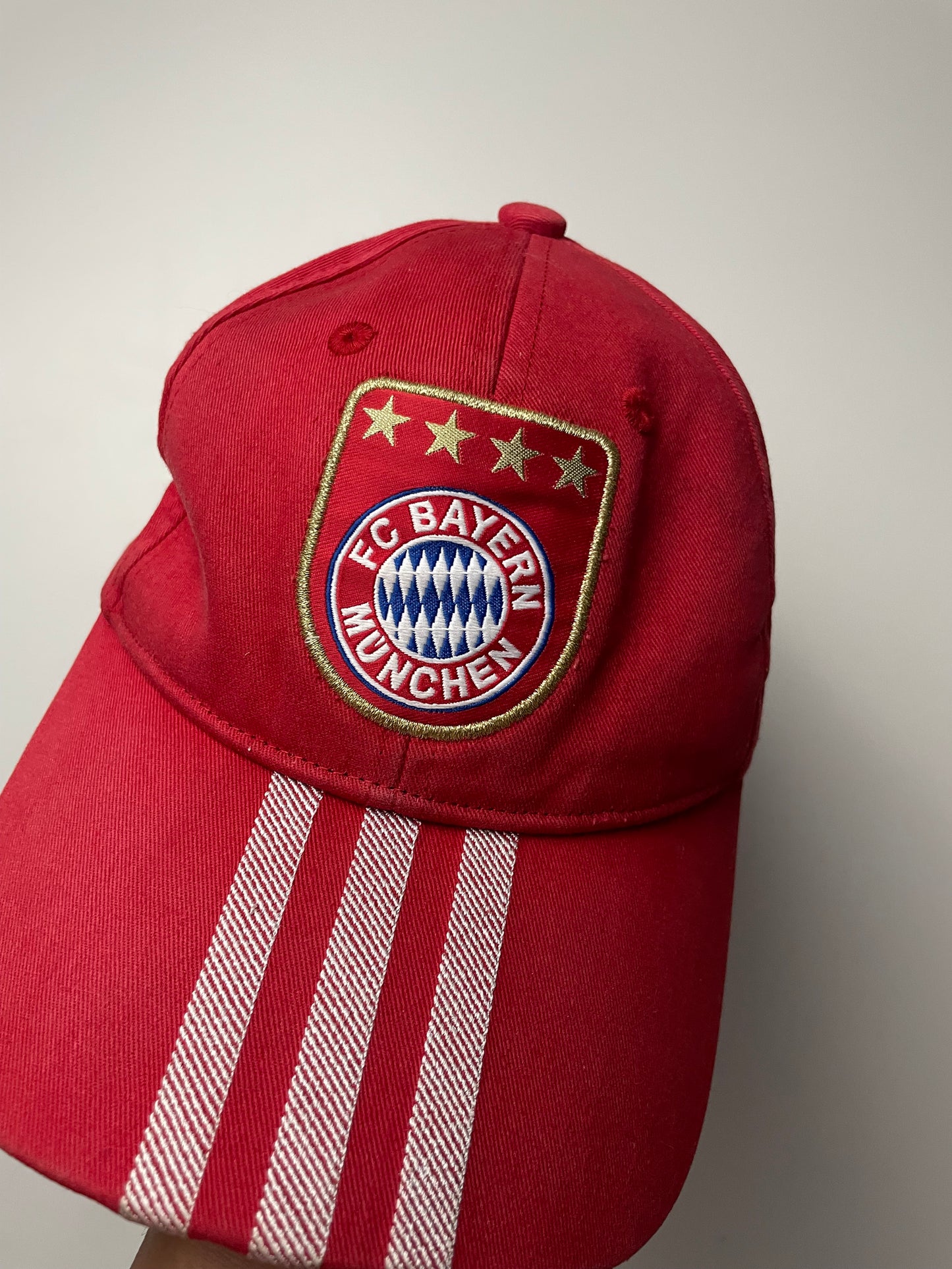 Boné Adidas x Bayern