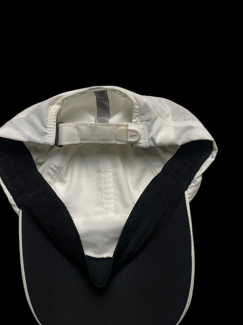 Boné Nike Featherlight Dri-fit