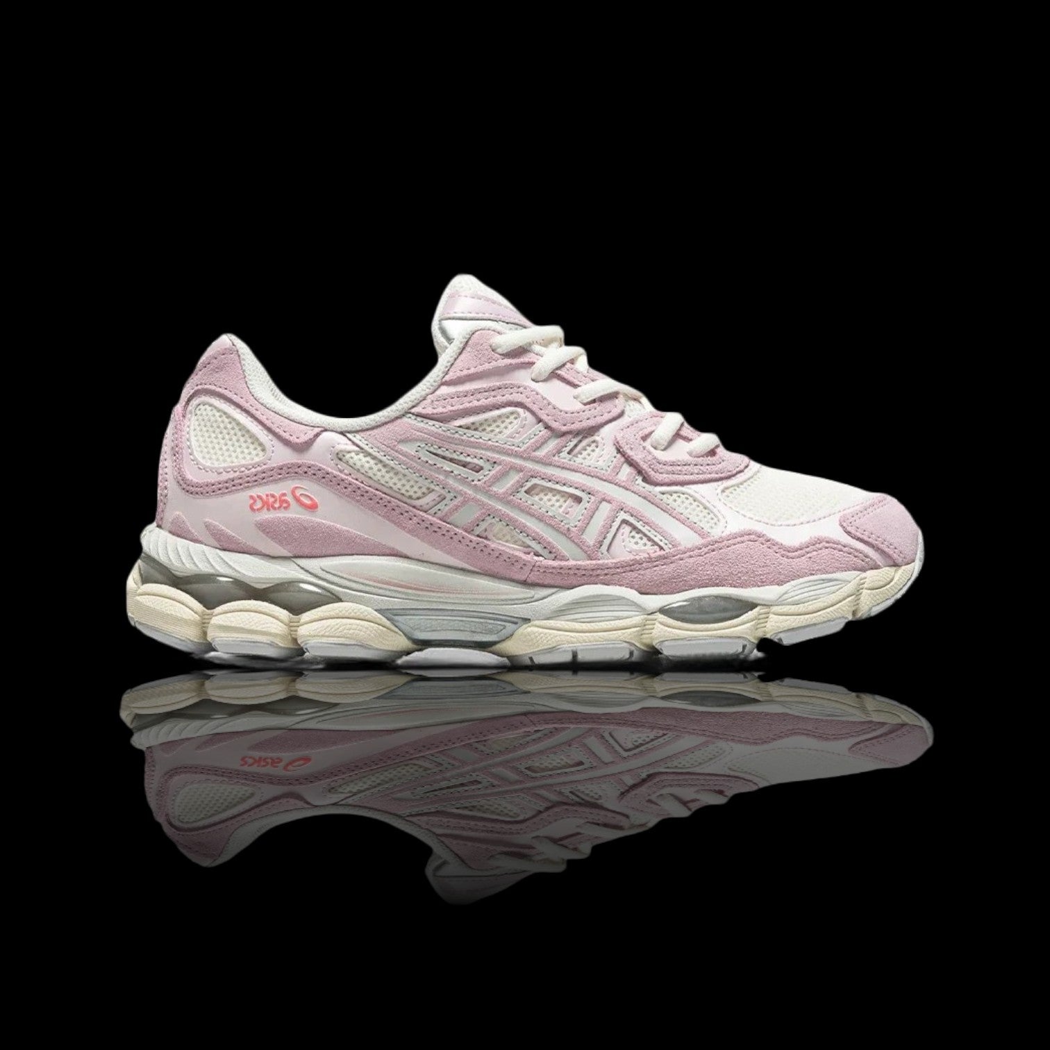 Tênis Asics Gel-NYC rosa e branco em camurça e mesh com tecnologia GEL para amortecimento.