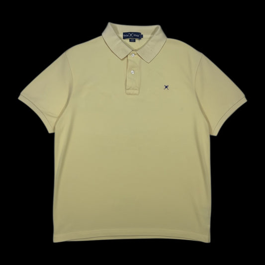 Camisa polo Play garimpo do madruga em algodão pima na cor amarelo claro tamanho G com bordado no peito