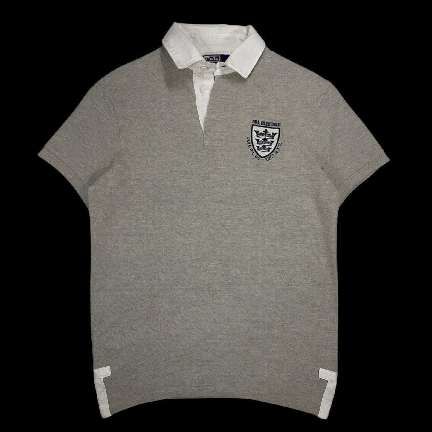 Camisa polo Ralph Lauren Bleecker cinza com gola branca e bordado no peito, garimpo do madruga, tamanho M