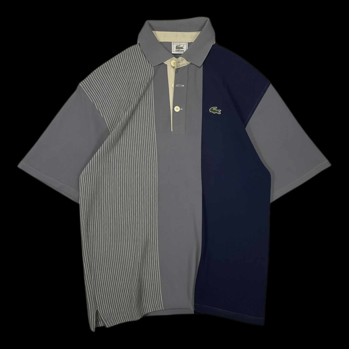 Camisa polo Lacoste vintage garimpo do madruga com design color block em tons de cinza e azul marinho e listras