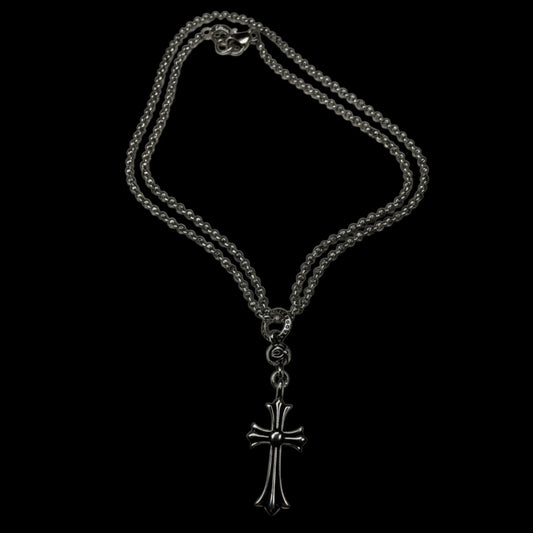 Colar garimpo do madruga Chrome Hearts com pingente de cruz em aço inoxidável e corrente de bolinhas prateada