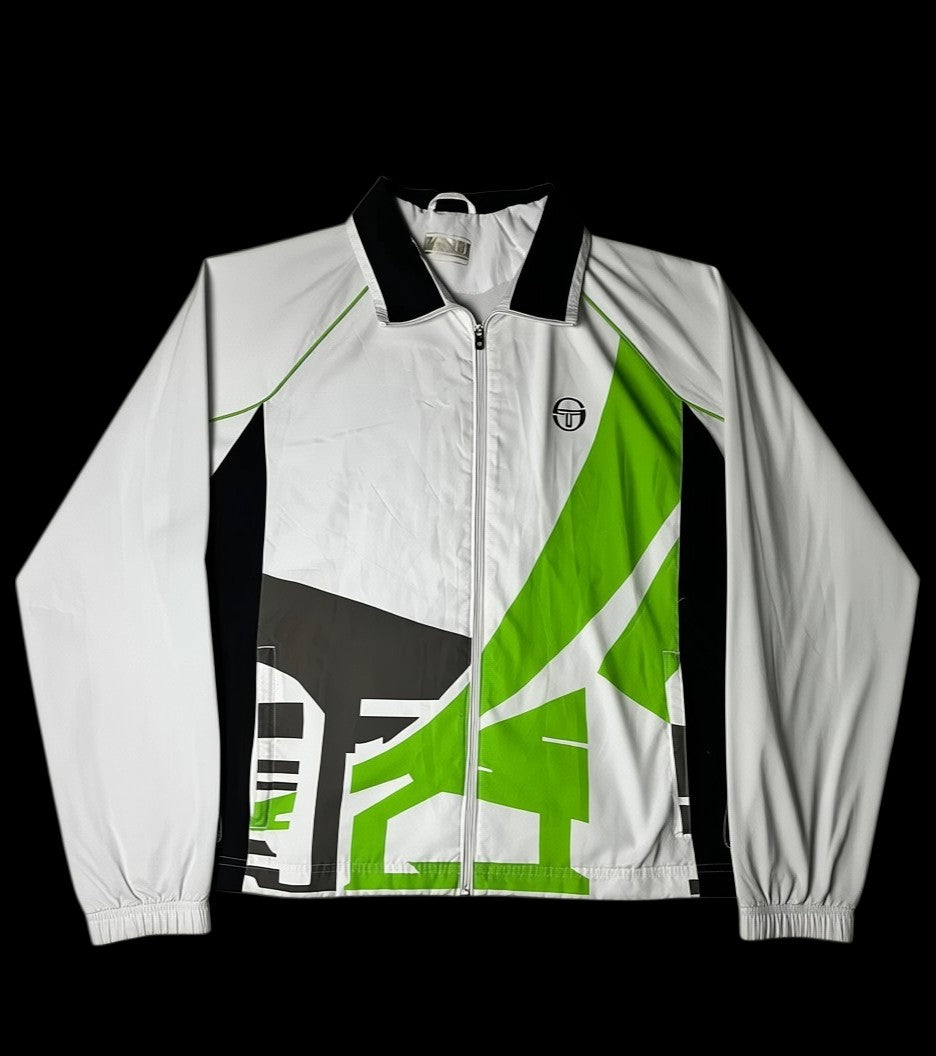 Jaqueta branca com detalhes em verde limão e preto, logo Sergio Tacchini no peito, tamanho G.