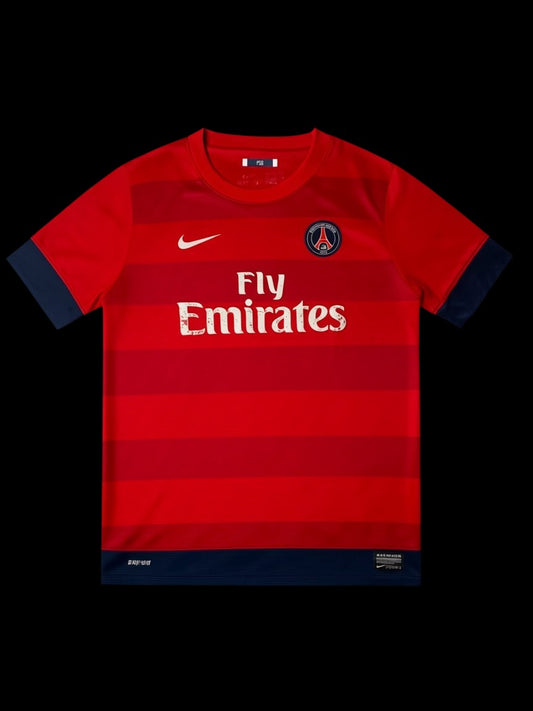 Camisa de futebol vermelha e azul Nike X PSG 2013, tamanho P, com logo Fly Emirates e número 10 Ibrahimovic.