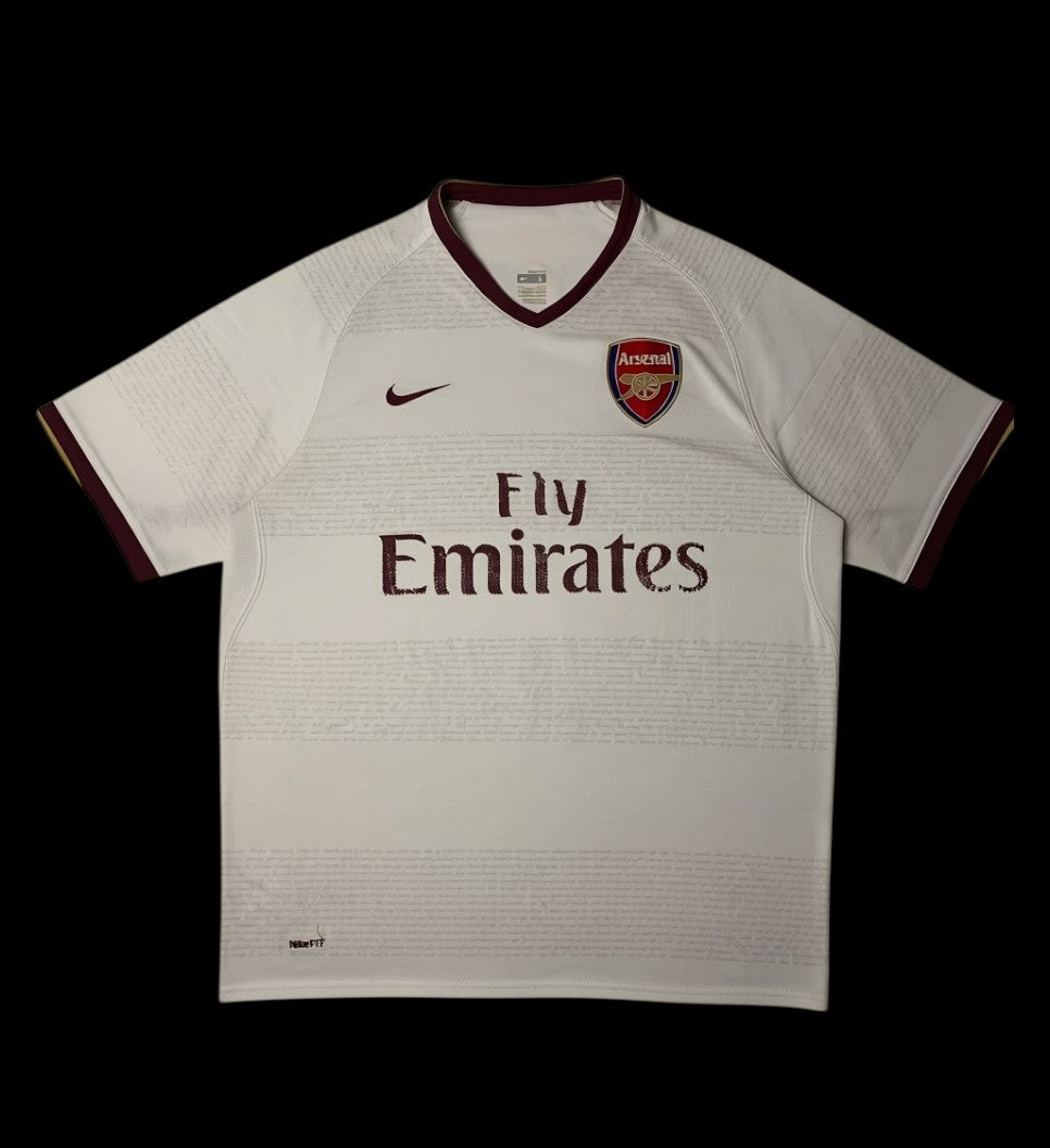 Camisa branca Nike X Arsenal 2007/08 masculina tamanho G com detalhes em vinho e logo Fly Emirates